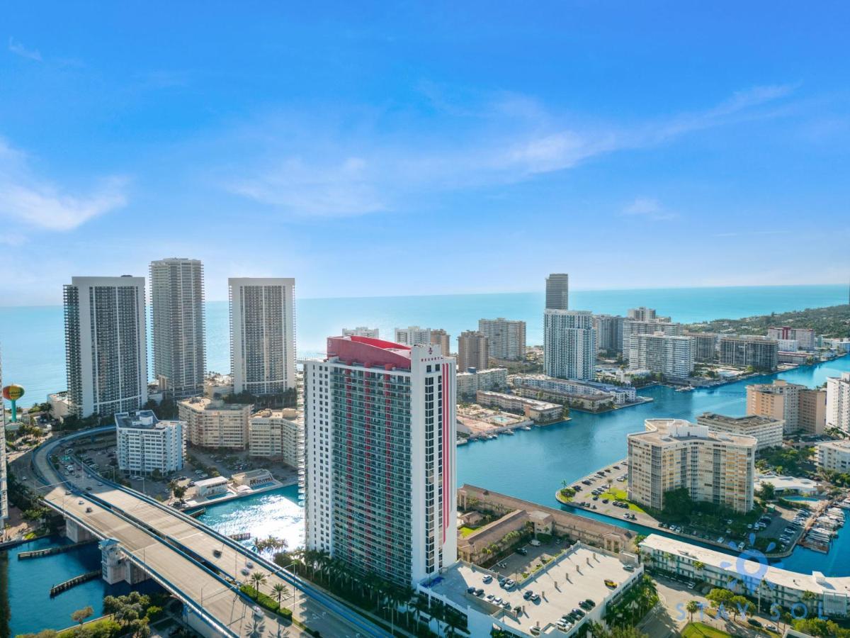 Upper Studio With Balcony,Pool And Gym, Near Beach Hallandale Beach Exterior foto